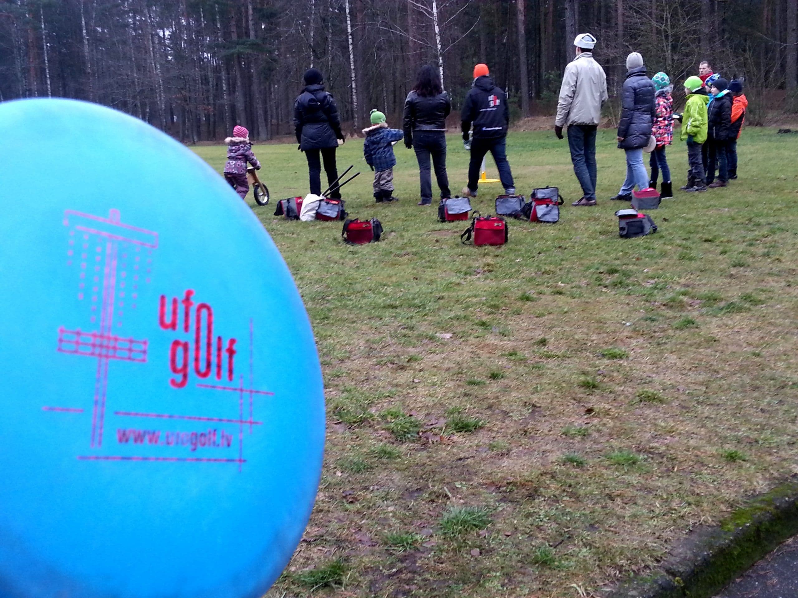 Disku golfs ziema atputa Mezaparka ufogolf 2014