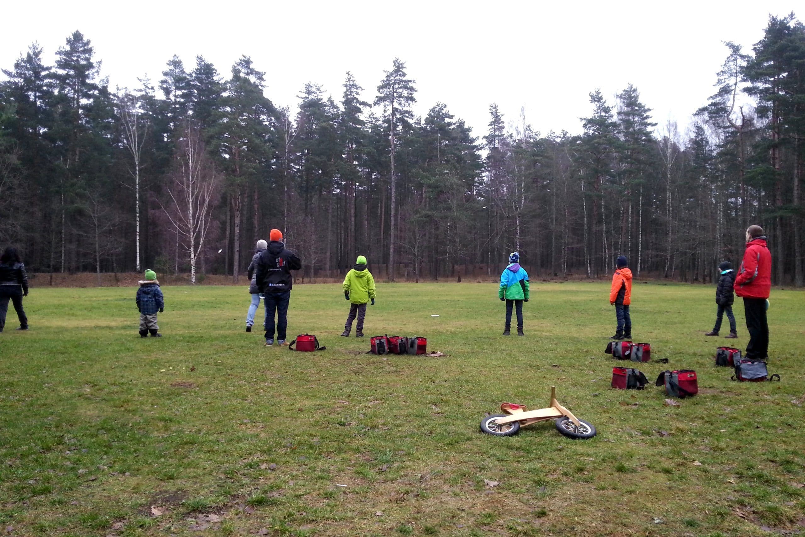 Disku golfs ziema atputa Mezaparka ufogolf 2014