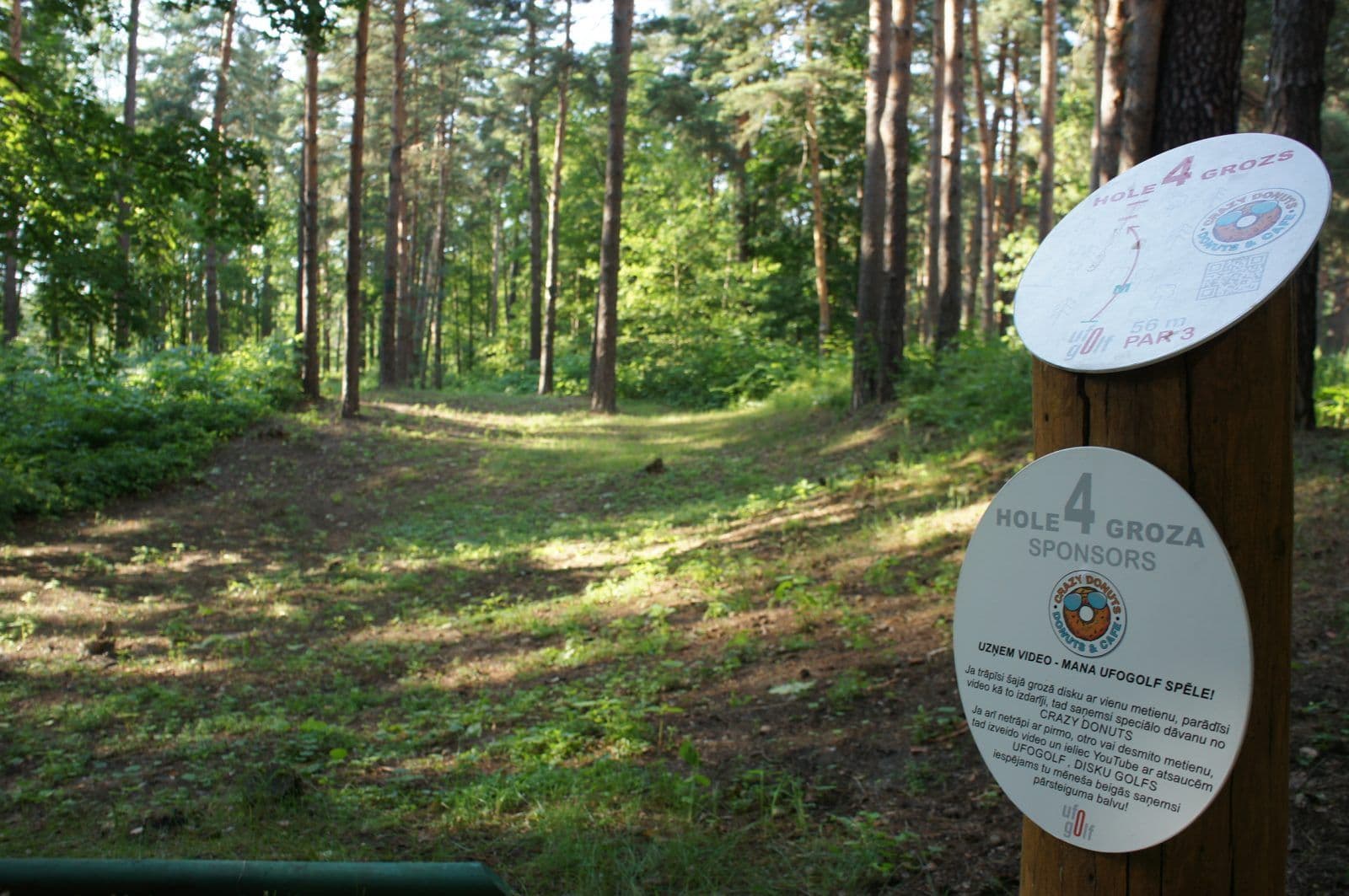 UFOGOLF disku golfa laukuma draugi un atbalstitaji Mezaparks Riga 2014