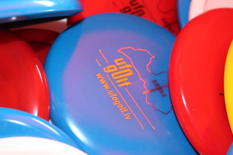 UFOGOLF disku golfa laukuma atklasana 1.septembris 2013 Mezaparks Riga